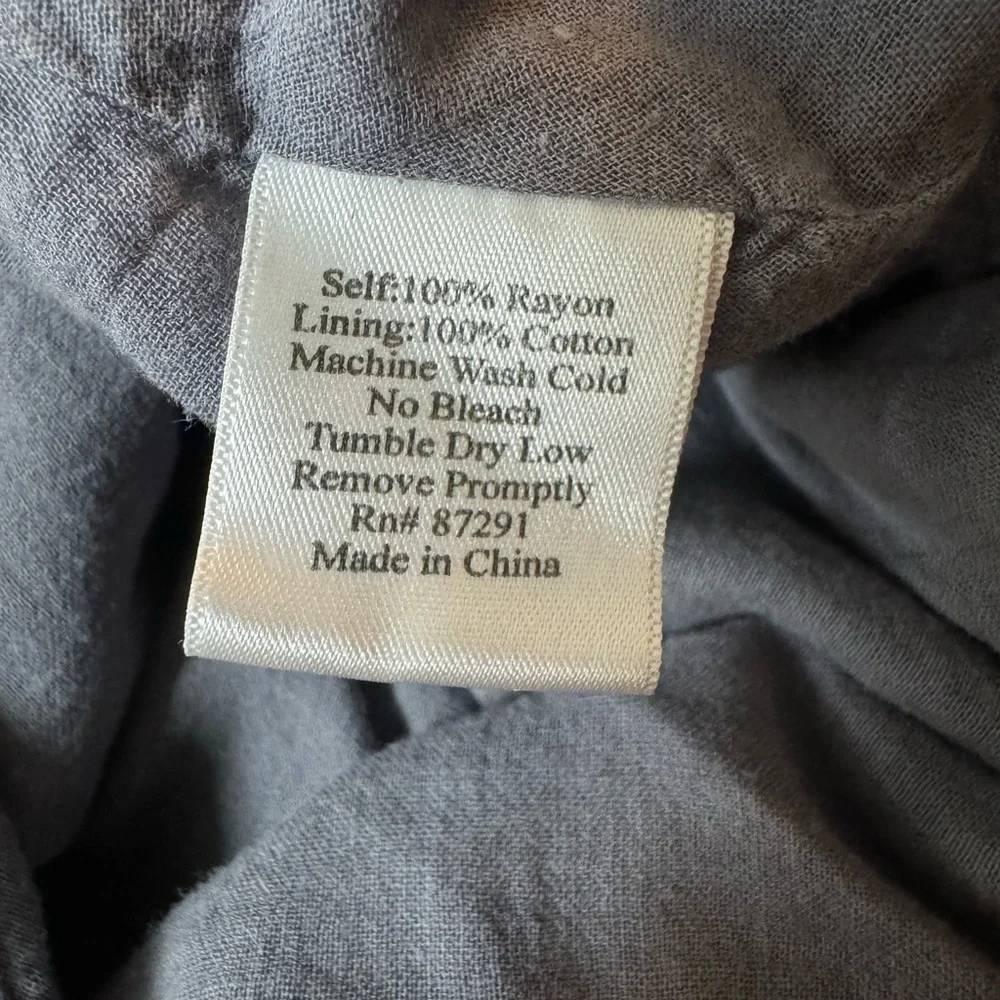 Johnny Was Eyelet Dress Size XS Grey - Picture 8 of 8